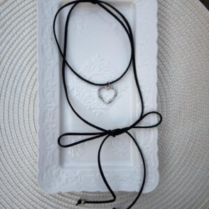 Corbatín corazón puas